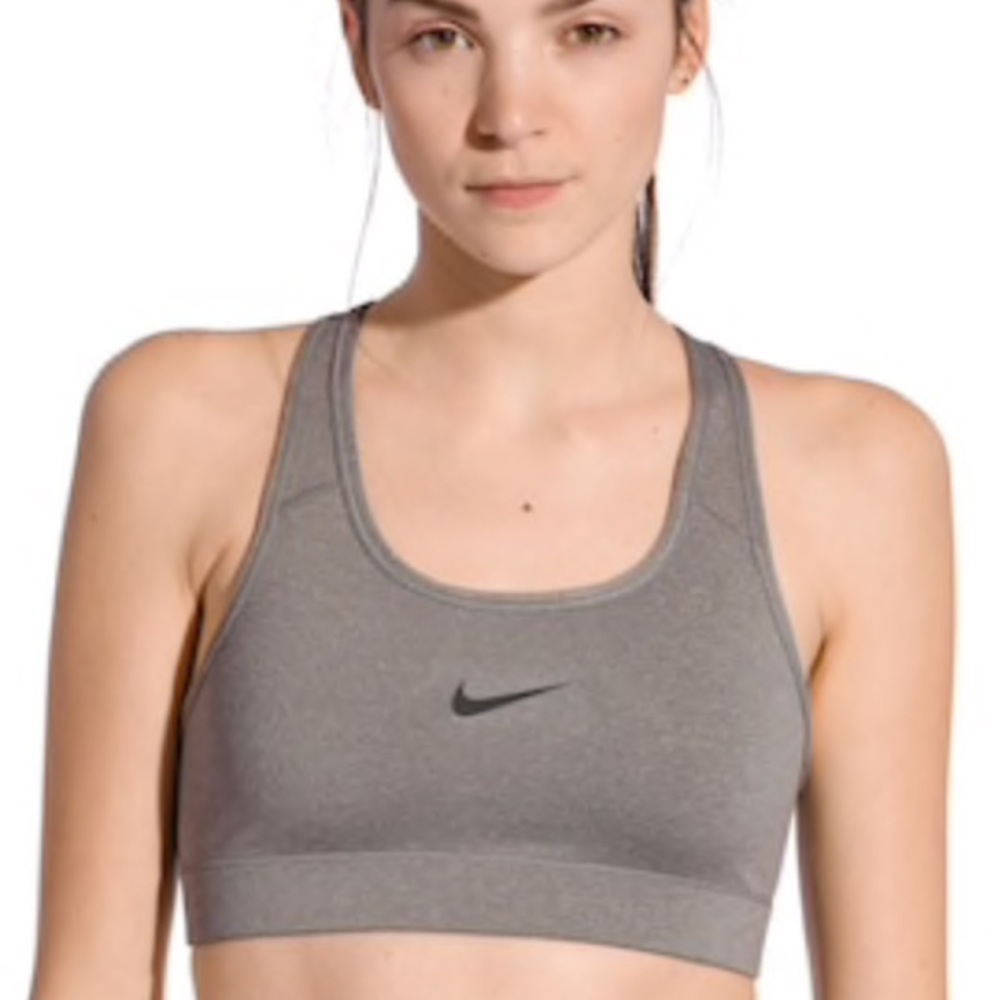 Nike Dri-fit sports bra - Picture 2 of 5